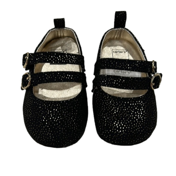 Carters 3-6 m girl shoes good condition - Picture 1 of 2